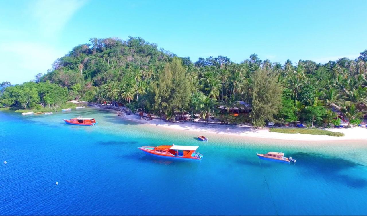 Blue Bay Divers Likupang Bangka Eksteriør billede
